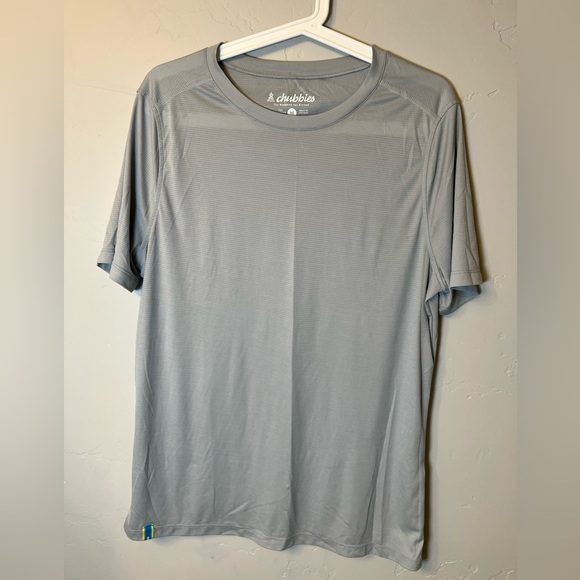 Chubbies Short Sleeve Ultimate Quick-Drying T-Shirt Swim Shirt Medium - Picture 2 of 5